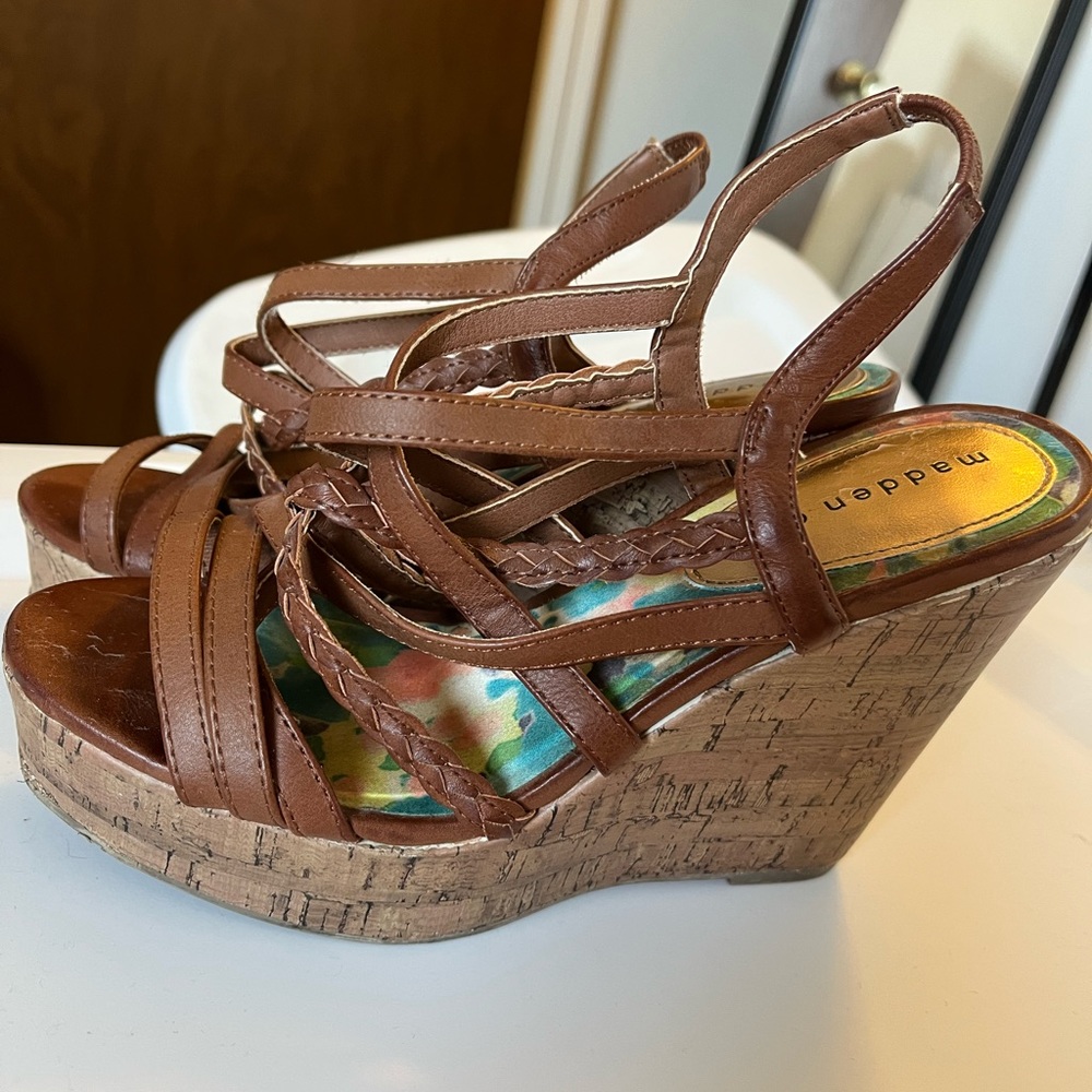STEVE MADDEN Madden girl 7.5 brown cork wedges